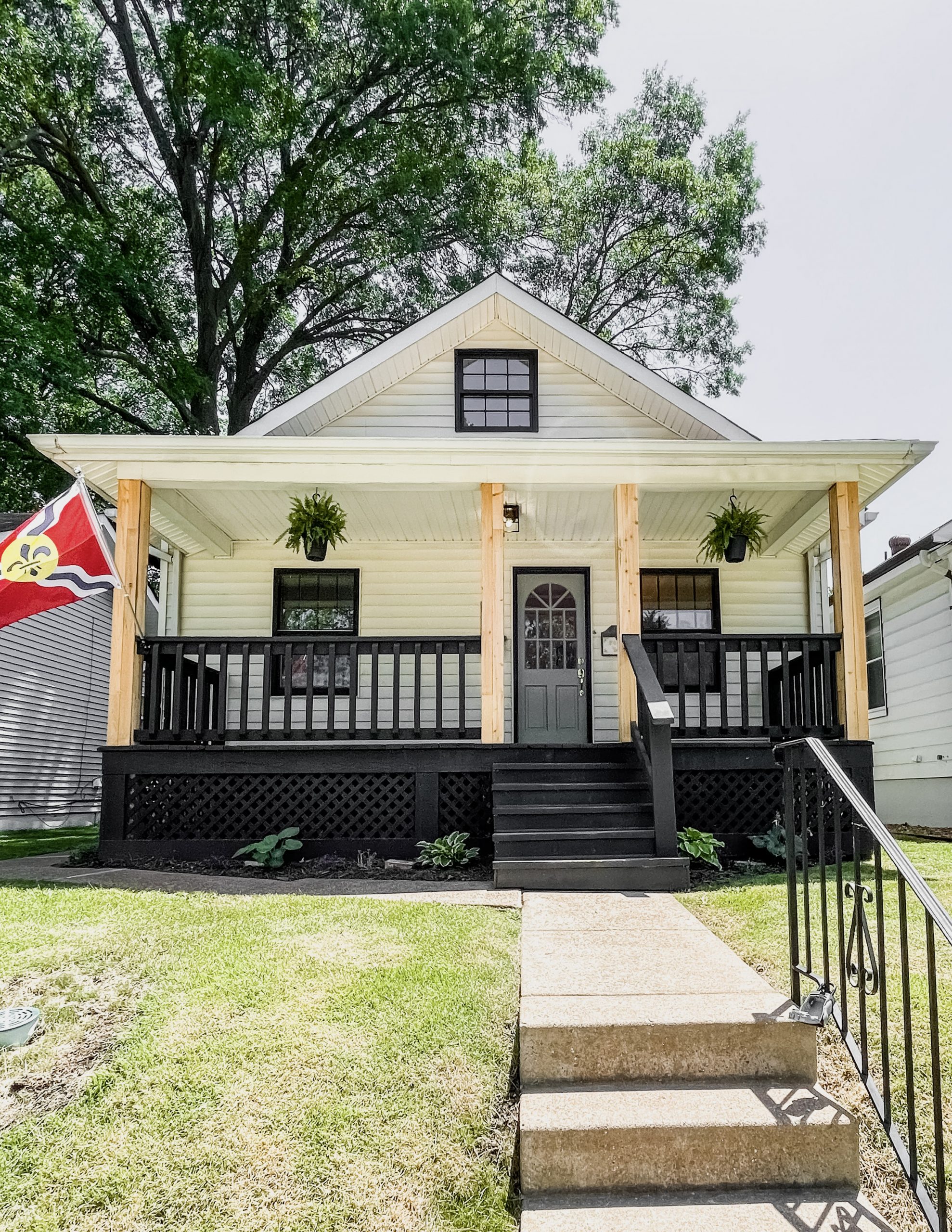 7058 Sutherland, St. Louis, MO 63109 - $324,900 - SOLD!