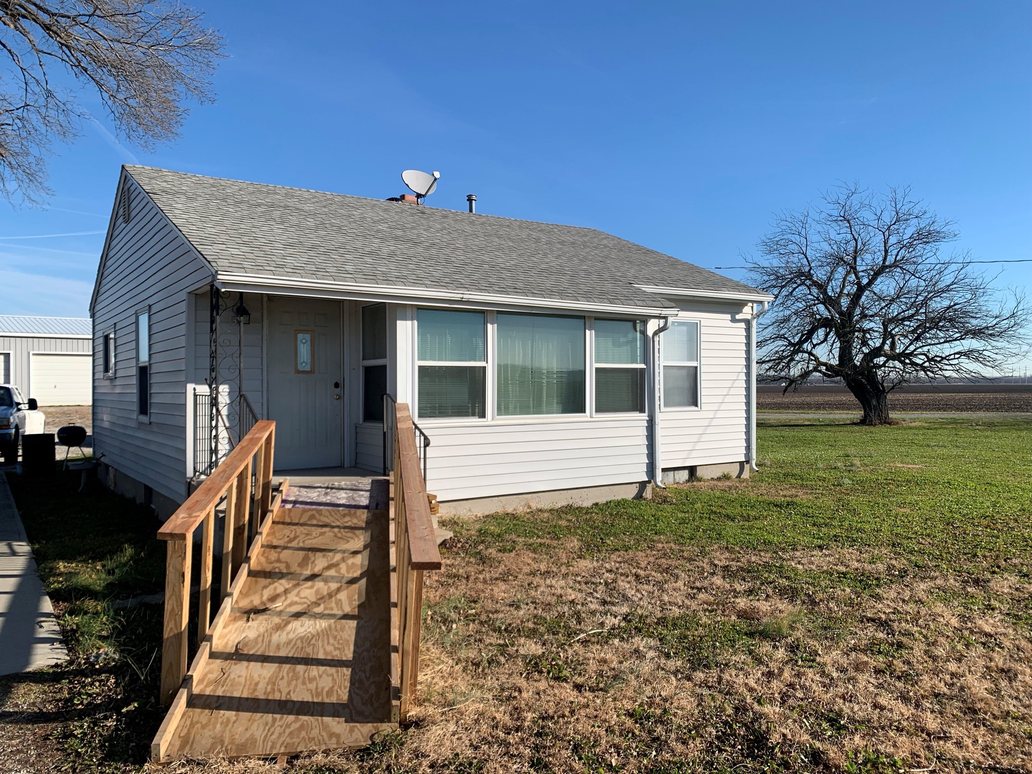 1001 Saale, West Alton, MO 63386 - $99,900 - SOLD!